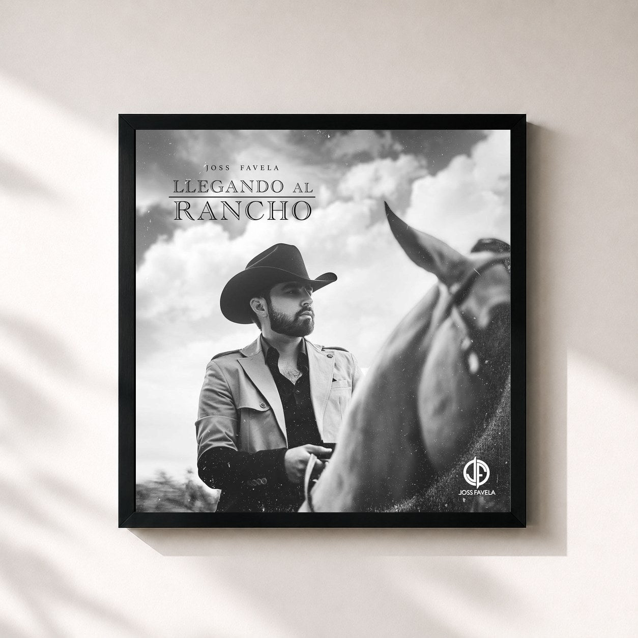 #noir Tableau carré de l'album Llegando Al Rancho de Joss Favela, cadre noir 32x32 cm