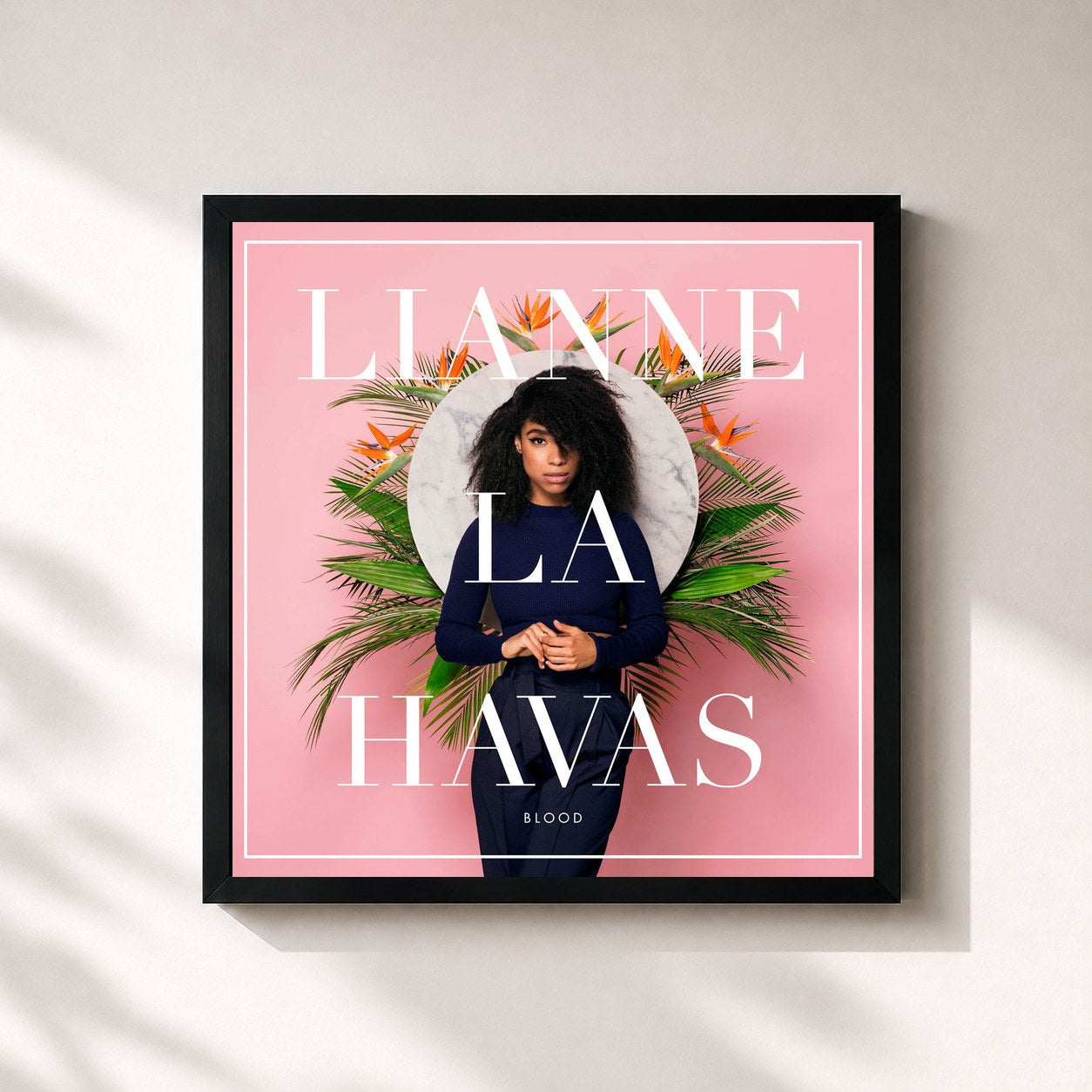 #noir Tableau carré de l'album Blood de Lianne La Havas, cadre noir 32x32 cm