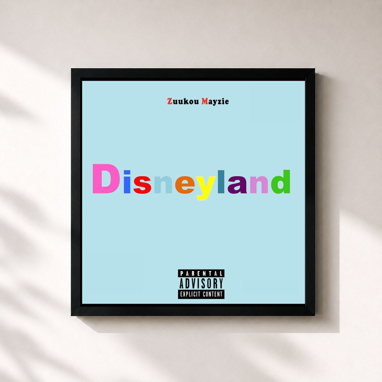 #noir Tableau carré de l'album Disneyland de Zuukou mayzie, cadre noir 32x32 cm