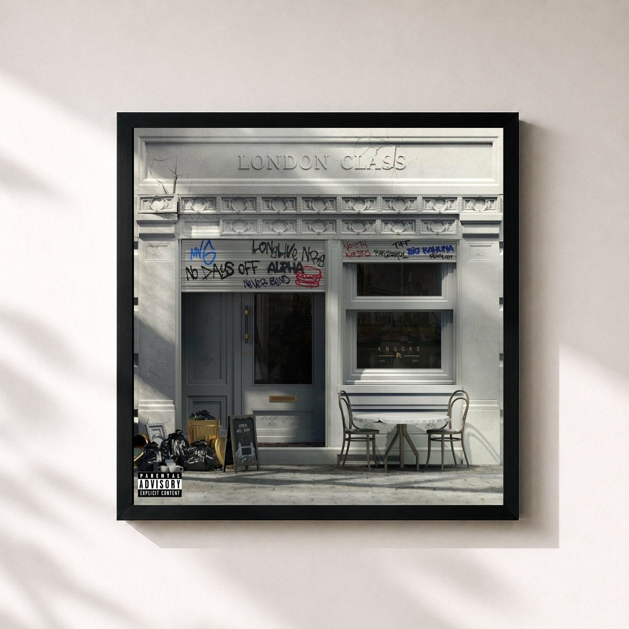 #noir Tableau carré de l'album London Class de Knucks, cadre noir 32x32 cm