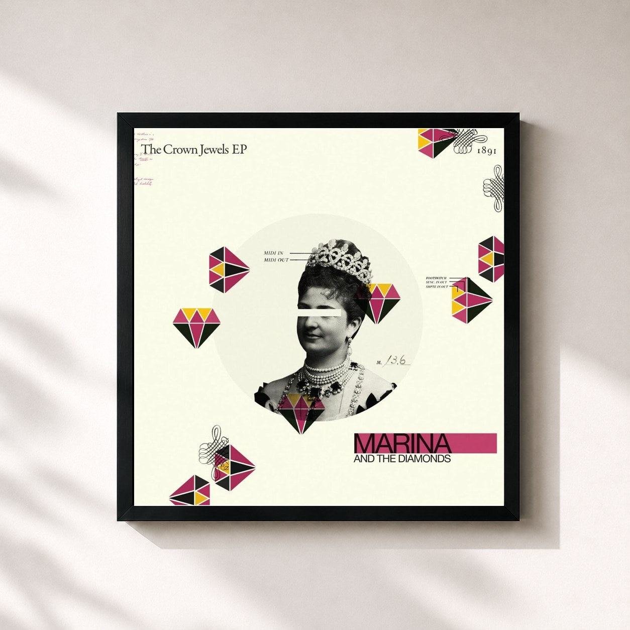 #noir Tableau carré de l'album The Crown Jewels EP de Marina, cadre noir 32x32 cm