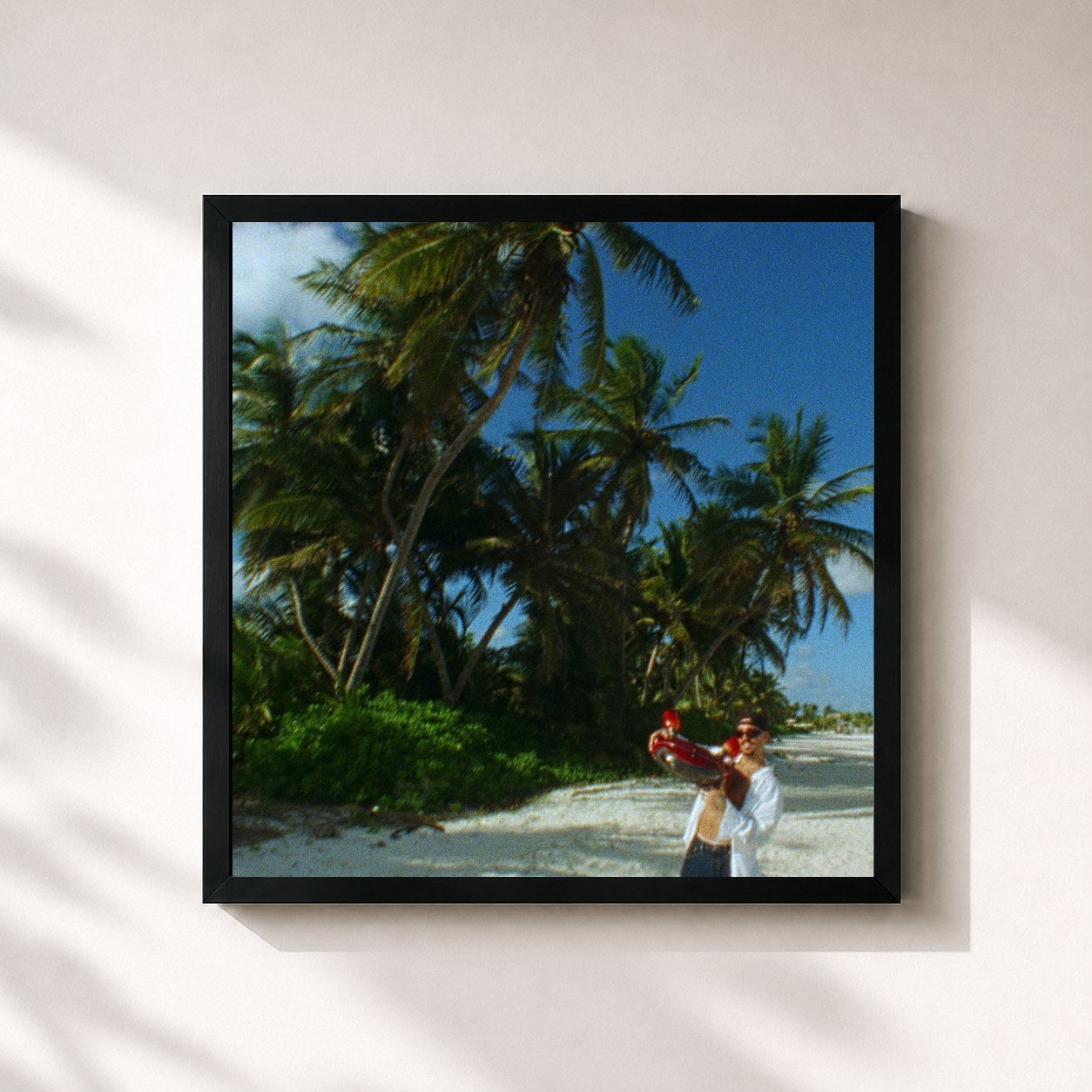 #noir Tableau carré de l'album afroLOVA 25' de Rels B, cadre noir 32x32 cm