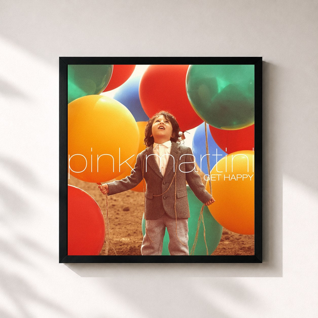 #noir Tableau carré de l'album Get Happy de Pink Martini, cadre noir 32x32 cm