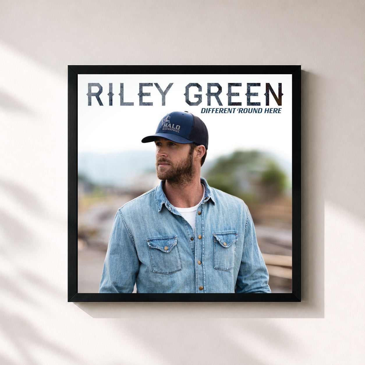 #noir Tableau carré de l'album Different 'Round Here de Riley Green, cadre noir 32x32 cm