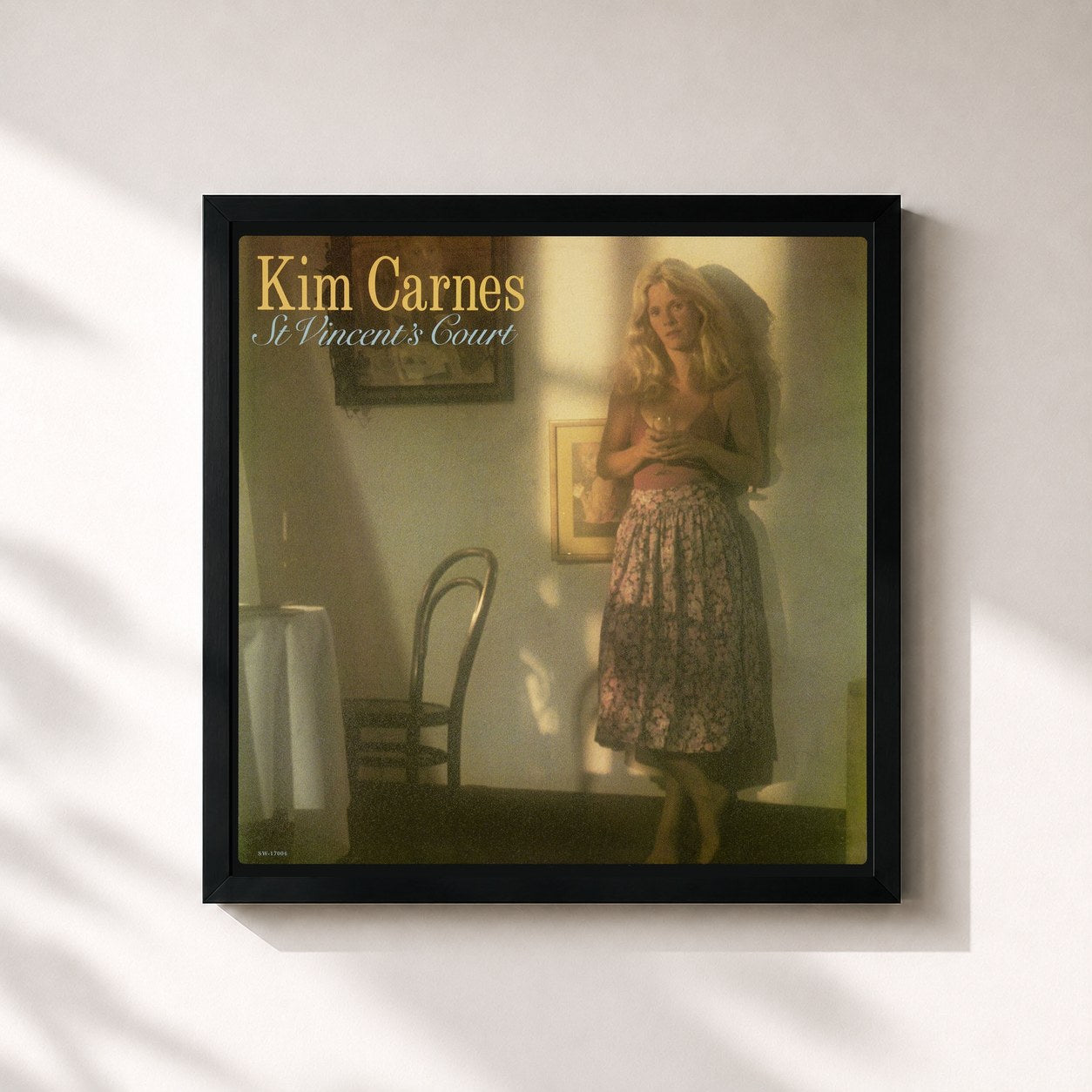 #noir Tableau carré de l'album St. Vincent's Court de Kim Carnes, cadre noir 32x32 cm