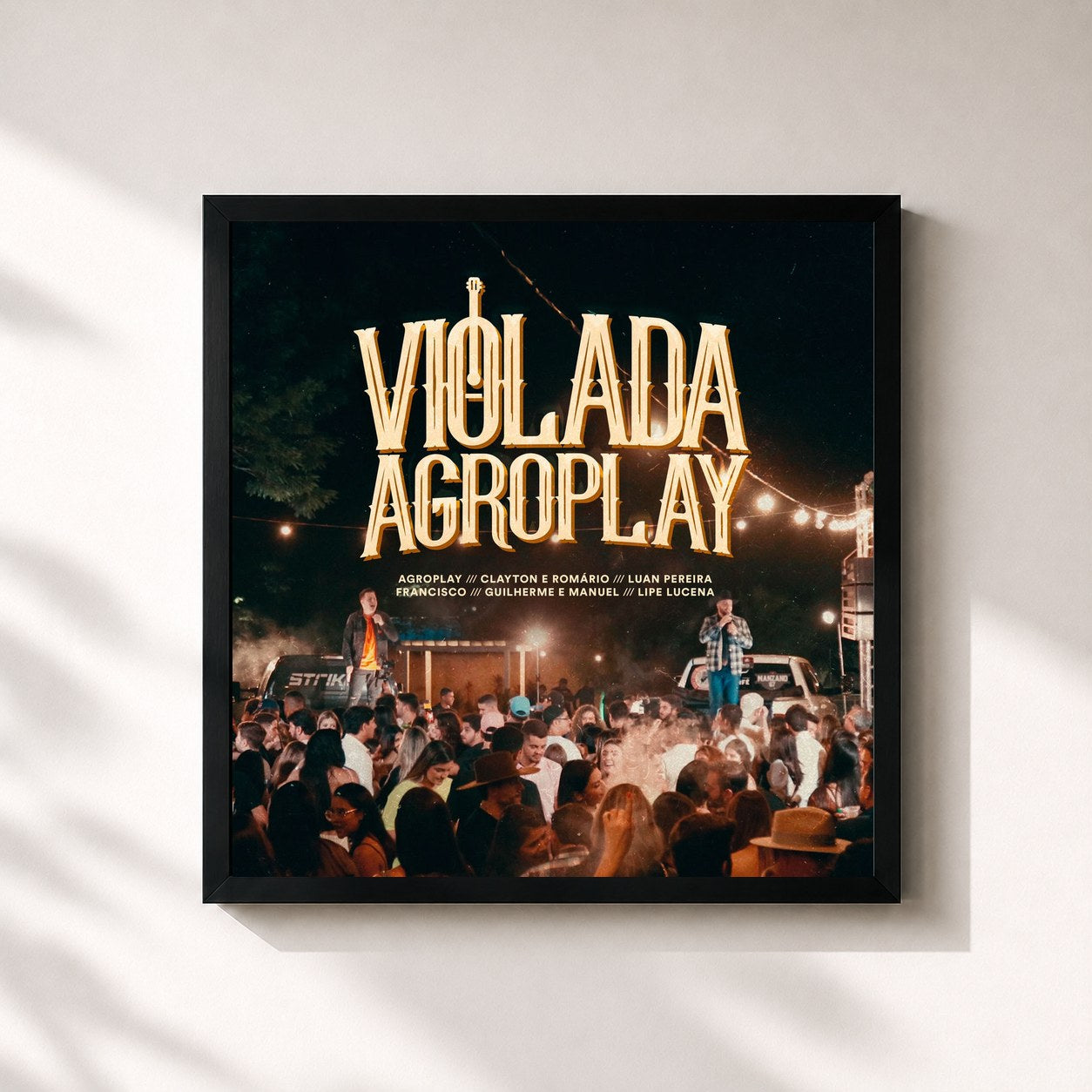 #noir Tableau carré de l'album Violada Agroplay: Vol. 1 de AgroPlay, cadre noir 32x32 cm