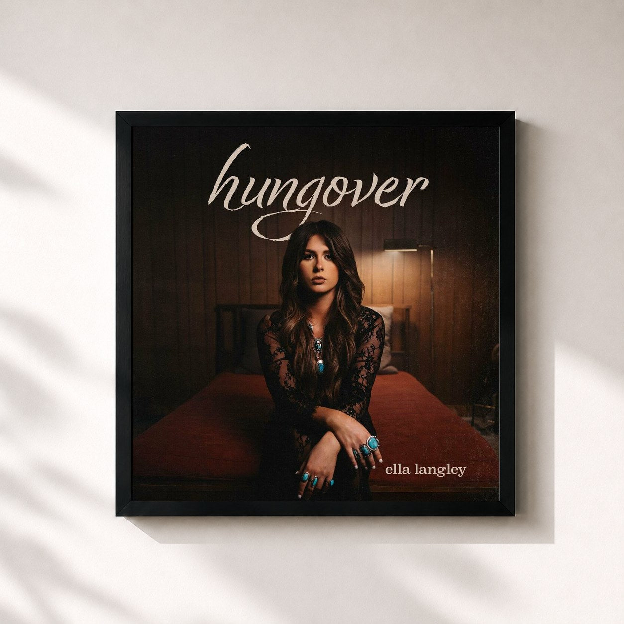 #noir Tableau carré de l'album hungover de Ella Langley, cadre noir 32x32 cm