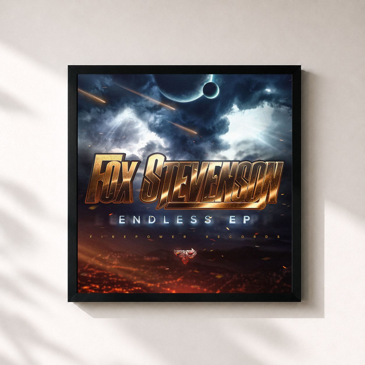 #noir Tableau carré de l'album Endless de Fox Stevenson, cadre noir 32x32 cm
