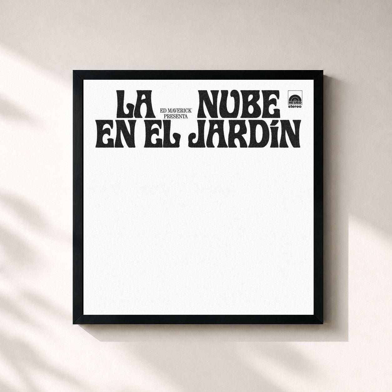 #noir Tableau carré de l'album LA NUBE EN EL JARDÍN de Ed Maverick, cadre noir 32x32 cm