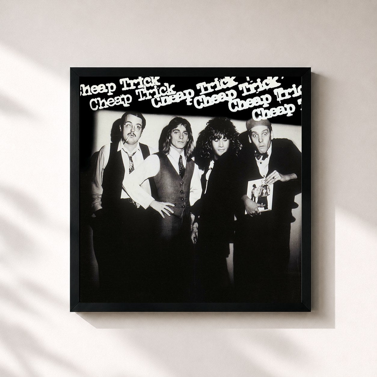 #noir Tableau carré de l'album Cheap Trick de Cheap Trick, cadre noir 32x32 cm