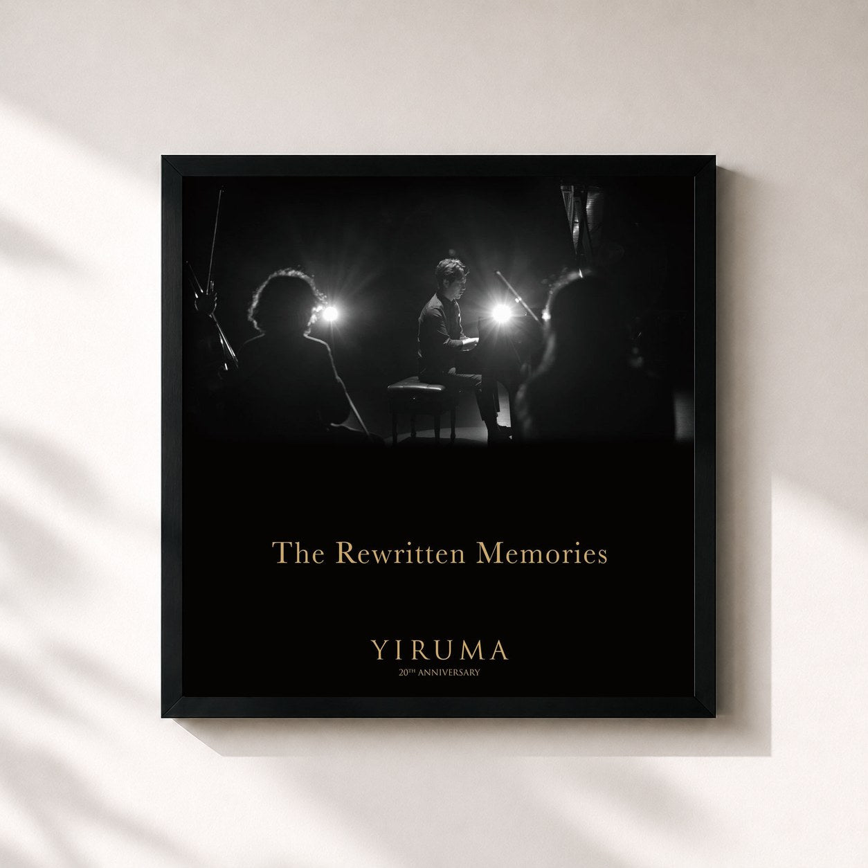 #noir Tableau carré de l'album The Rewritten Memories de Yiruma, cadre noir 32x32 cm