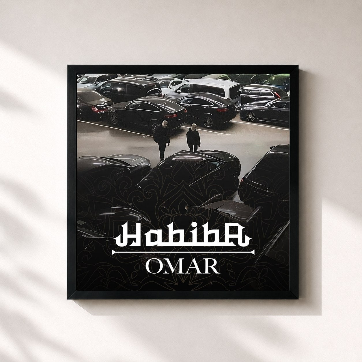 #noir Tableau carré de l'album HABIBA de Omar, cadre noir 32x32 cm