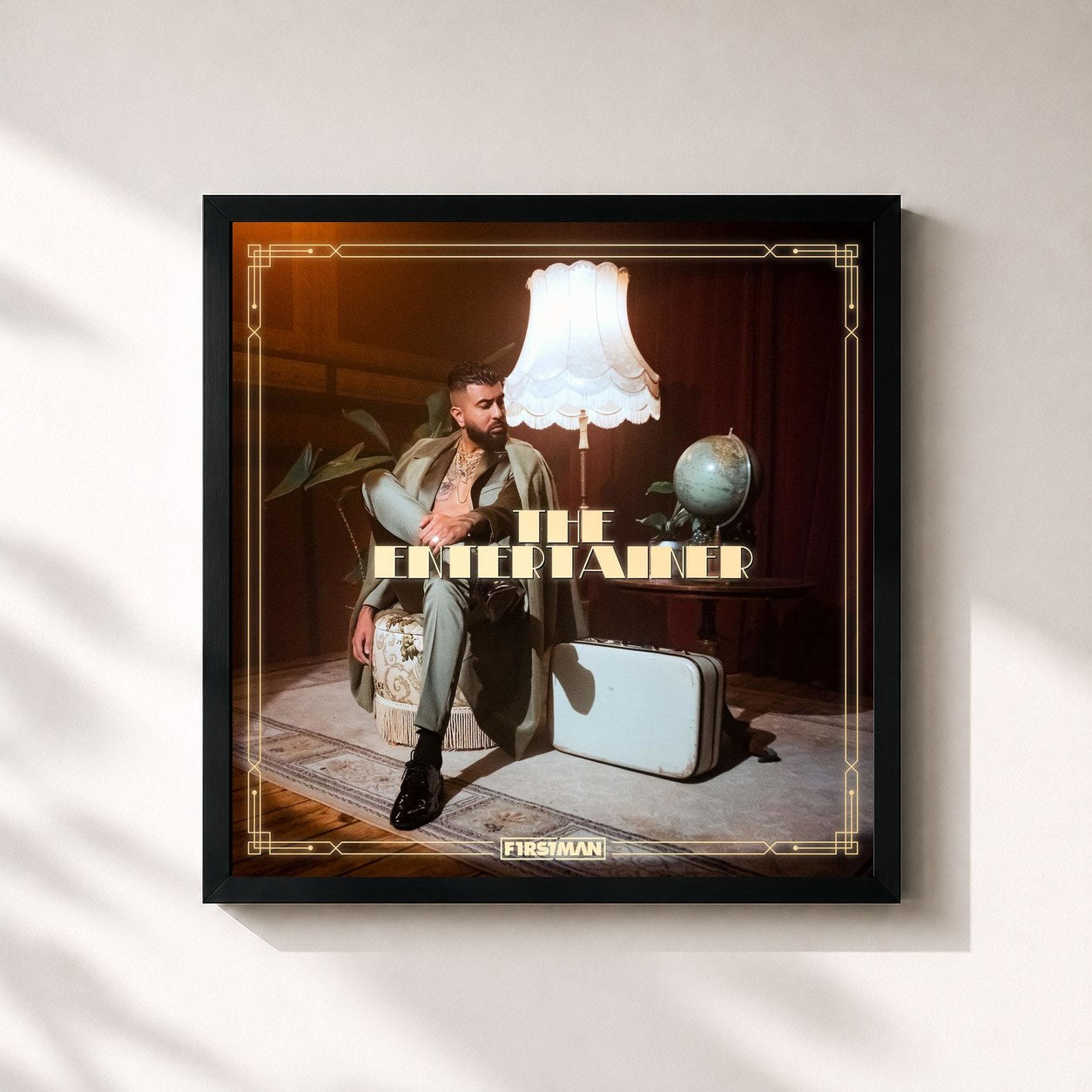 #noir Tableau carré de l'album The Entertainer de F1rstman, cadre noir 32x32 cm