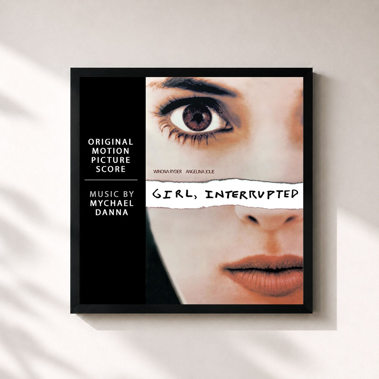 #noir Tableau carré de l'album Girl, Interrupted (Original Motion Picture Score) de Mychael Danna, cadre noir 32x32 cm