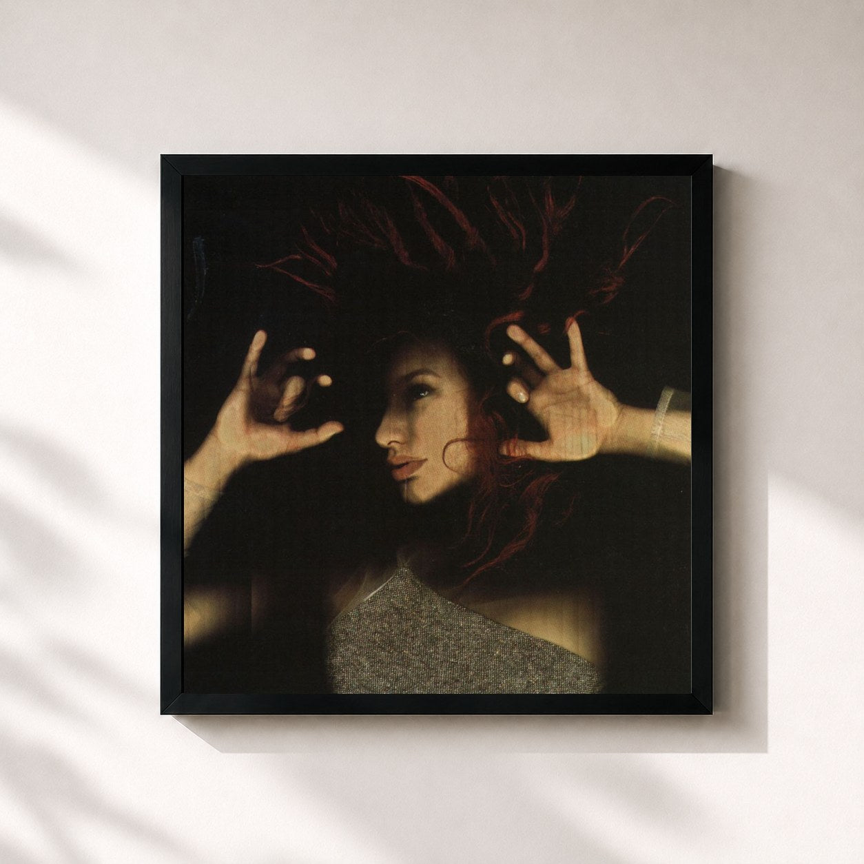 #noir Tableau carré de l'album From the Choir Girl Hotel de Tori Amos, cadre noir 32x32 cm
