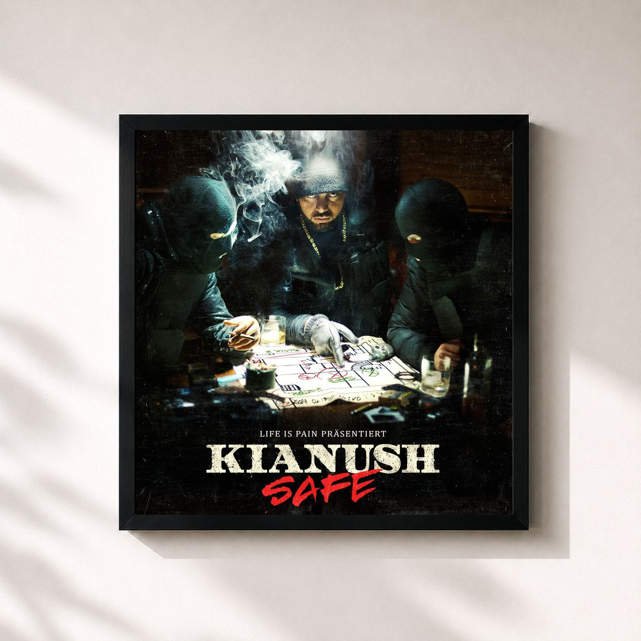 #noir Tableau carré de l'album Safe de KIANUSH, cadre noir 32x32 cm
