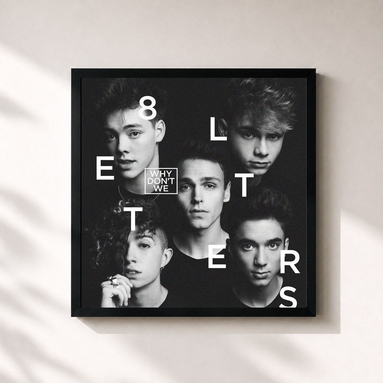 #noir Tableau carré de l'album 8 Letters de Why Don't We, cadre noir 32x32 cm
