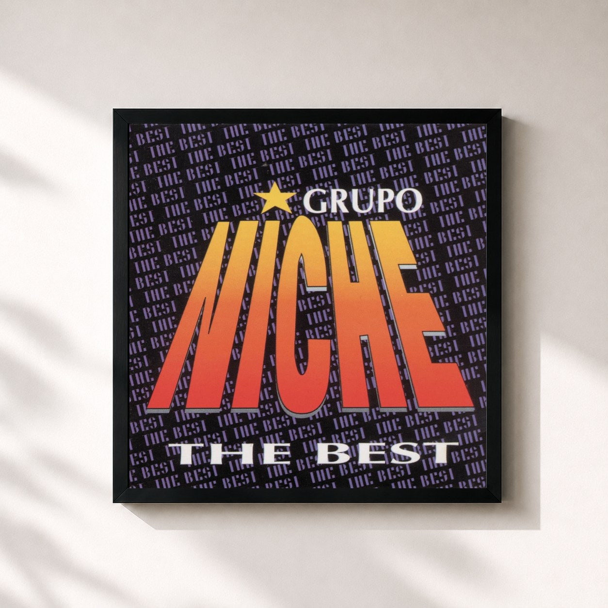 #noir Tableau carré de l'album The Best de Grupo Niche, cadre noir 32x32 cm