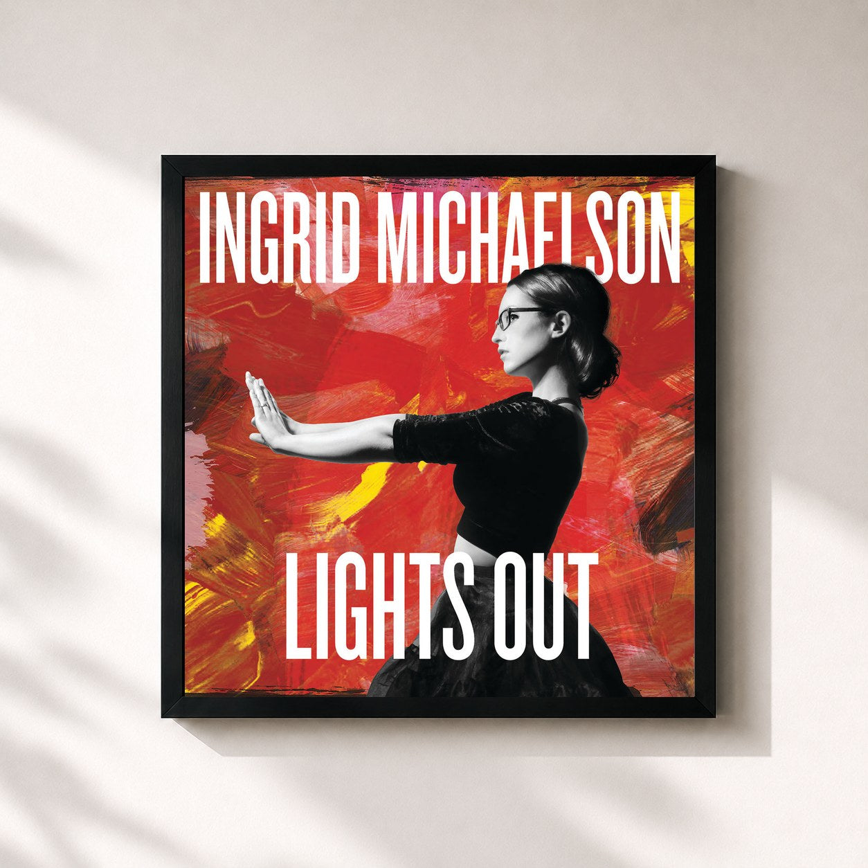 #noir Tableau carré de l'album Lights Out (Deluxe Edition) de Ingrid Michaelson, cadre noir 32x32 cm