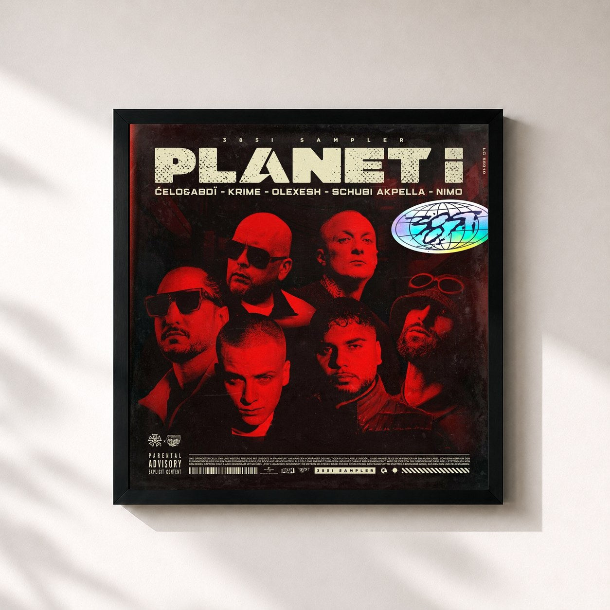 #noir Tableau carré de l'album PLANET i de Celo & Abdi, cadre noir 32x32 cm