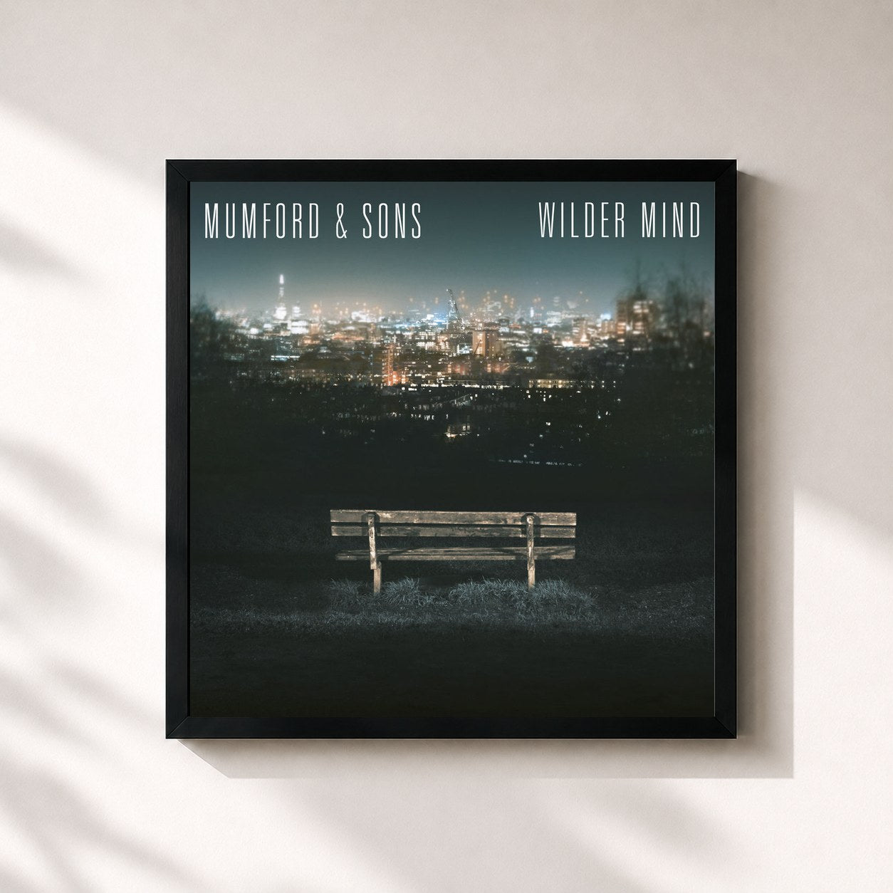 #noir Tableau carré de l'album Wilder Mind de Mumford & Sons, cadre noir 32x32 cm