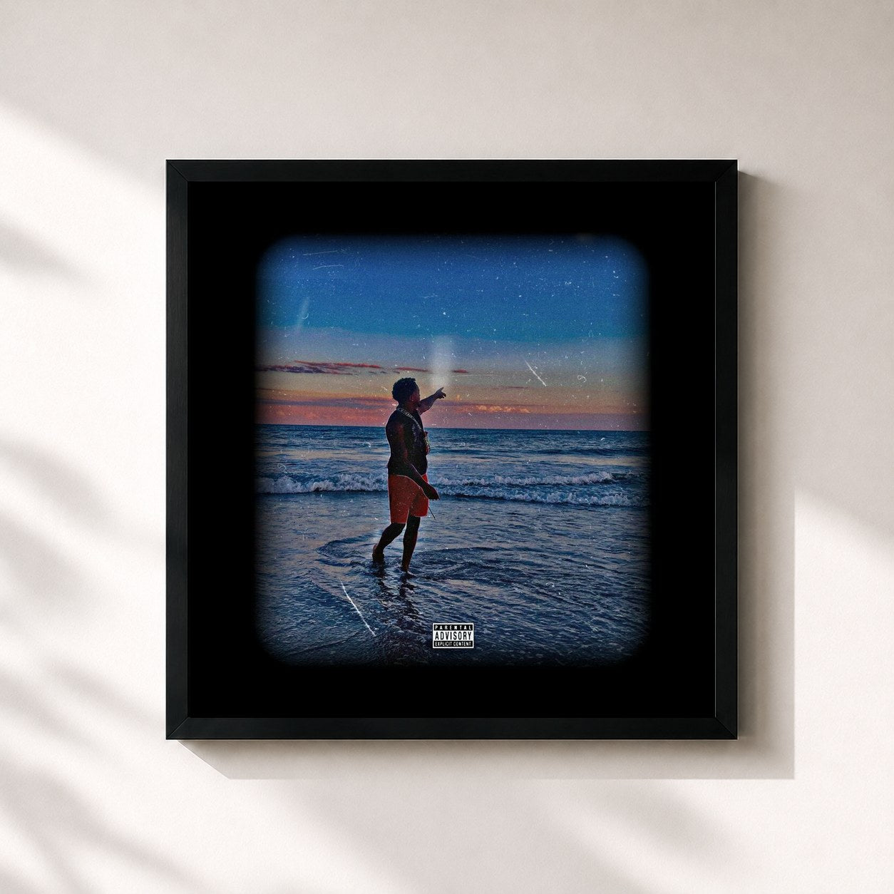 #noir Tableau carré de l'album EGO Pt. 1 de Kapo, cadre noir 32x32 cm