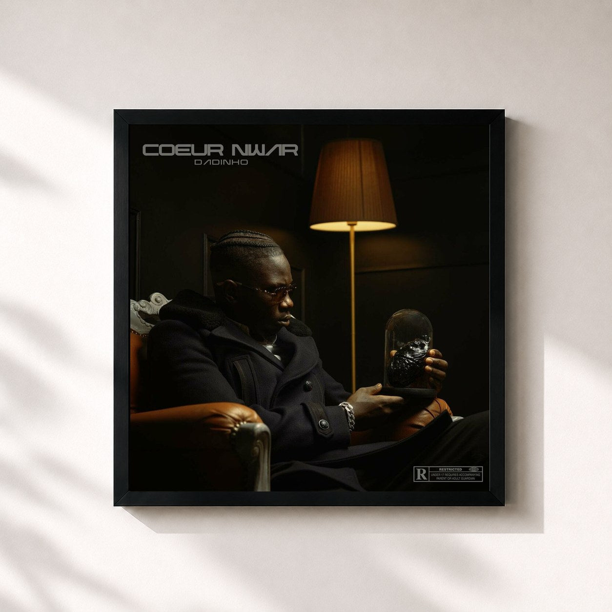 #noir Tableau carré de l'album Coeur Nwar de Dadinho, cadre noir 32x32 cm