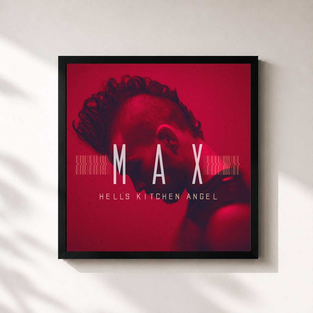 #noir Tableau carré de l'album Hell's Kitchen Angel de Max, cadre noir 32x32 cm