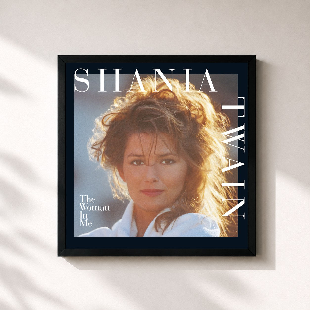 #noir Tableau carré de l'album The Woman In Me de Shania Twain, cadre noir 32x32 cm