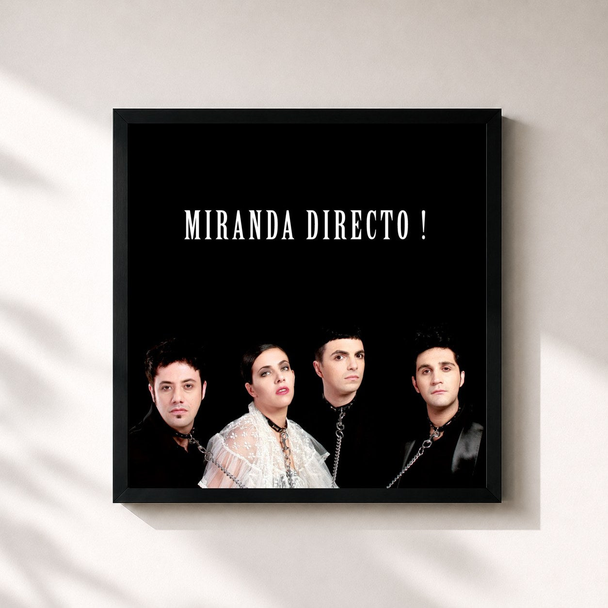 #noir Tableau carré de l'album Miranda Directo! de Miranda!, cadre noir 32x32 cm