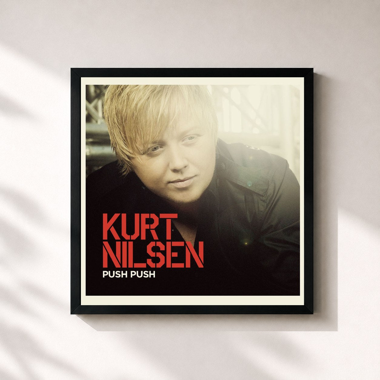 #noir Tableau carré de l'album Push Push de Kurt Nilsen, cadre noir 32x32 cm