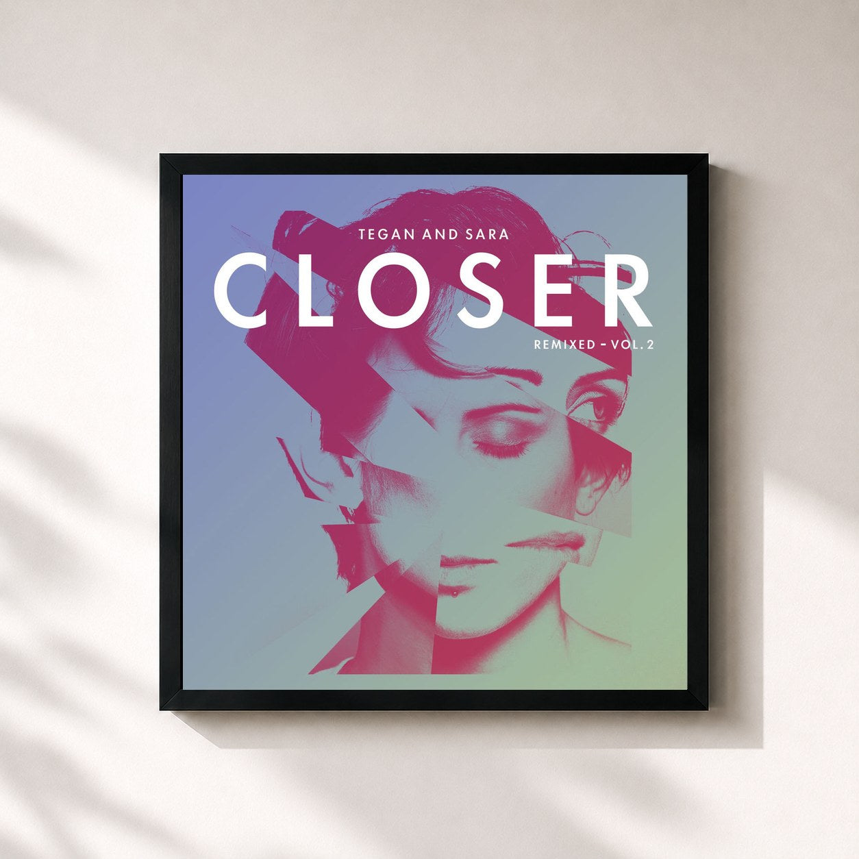 #noir Tableau carré de l'album Closer Remixed - Vol. 2 de Tegan and Sara, cadre noir 32x32 cm