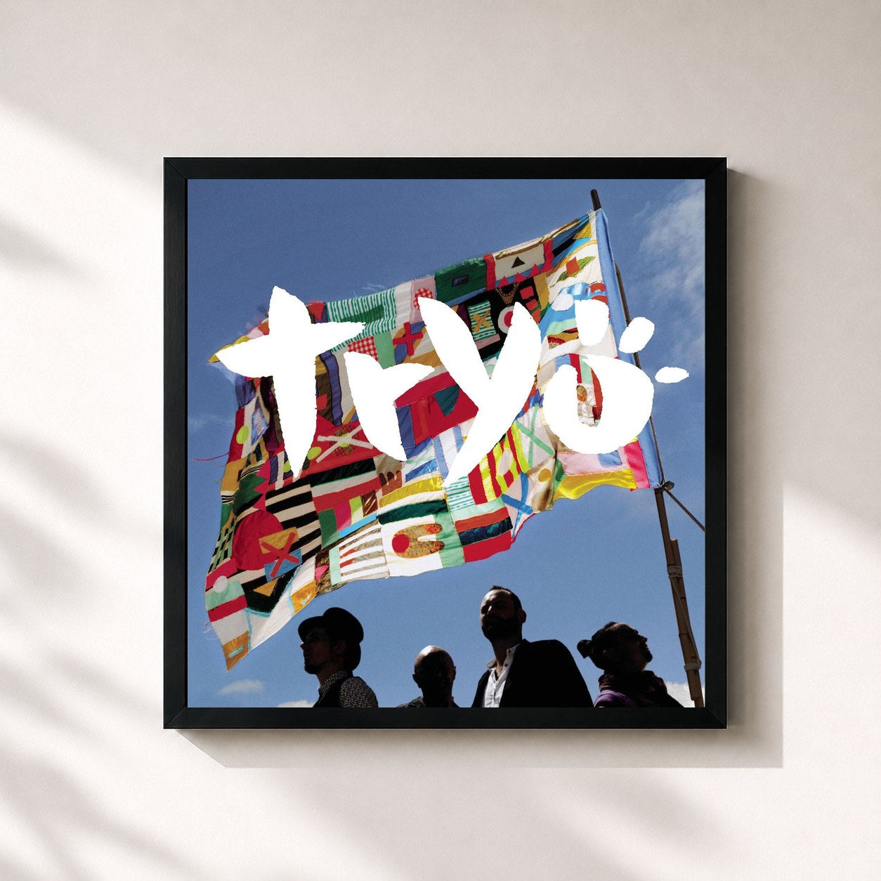 #noir Tableau carré de l'album Vent debout de Tryo, cadre noir 32x32 cm
