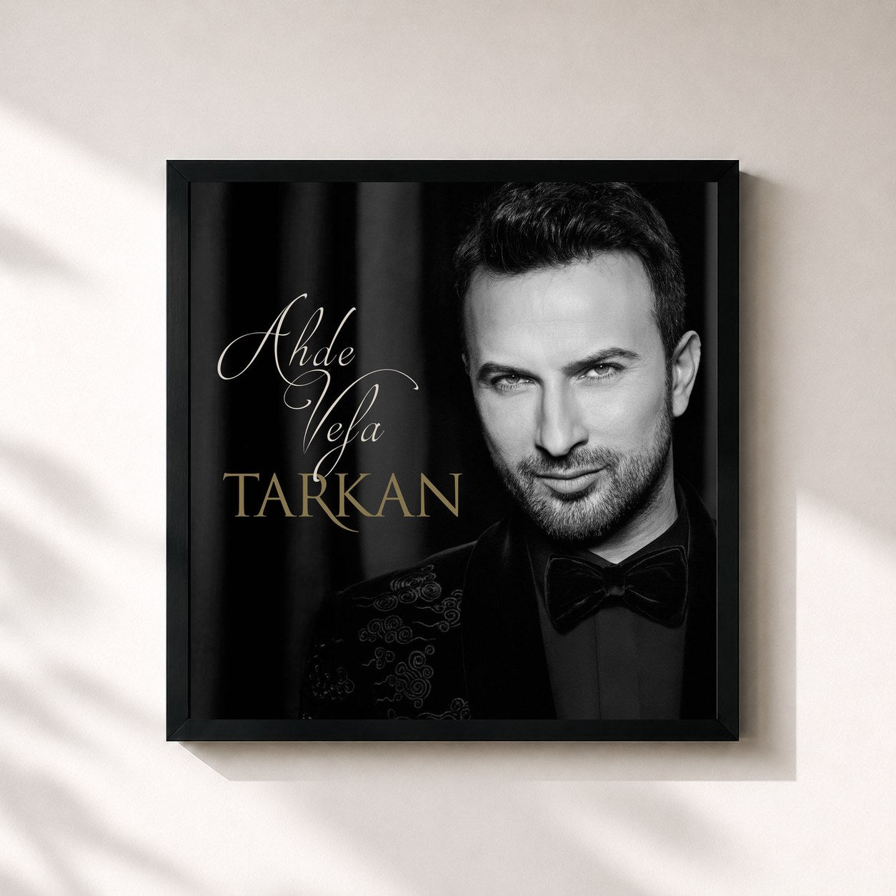#noir Tableau carré de l'album Ahde Vefa de Tarkan, cadre noir 32x32 cm