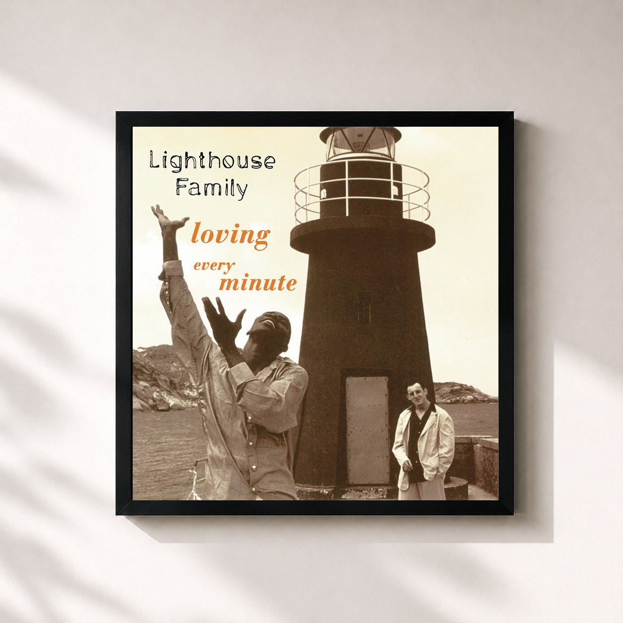 #noir Tableau carré de l'album Loving Every Minute de Lighthouse Family, cadre noir 32x32 cm