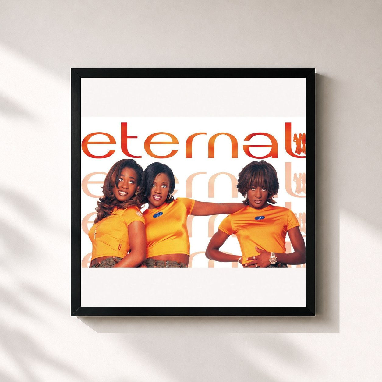 #noir Tableau carré de l'album Power Of A Woman/Club #1 de Eternal, cadre noir 32x32 cm