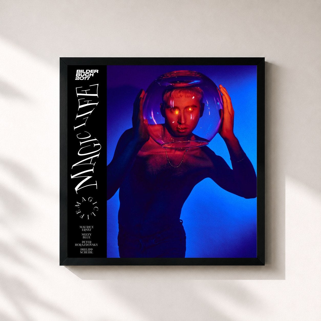 #noir Tableau carré de l'album Magic Life de Bilderbuch, cadre noir 32x32 cm