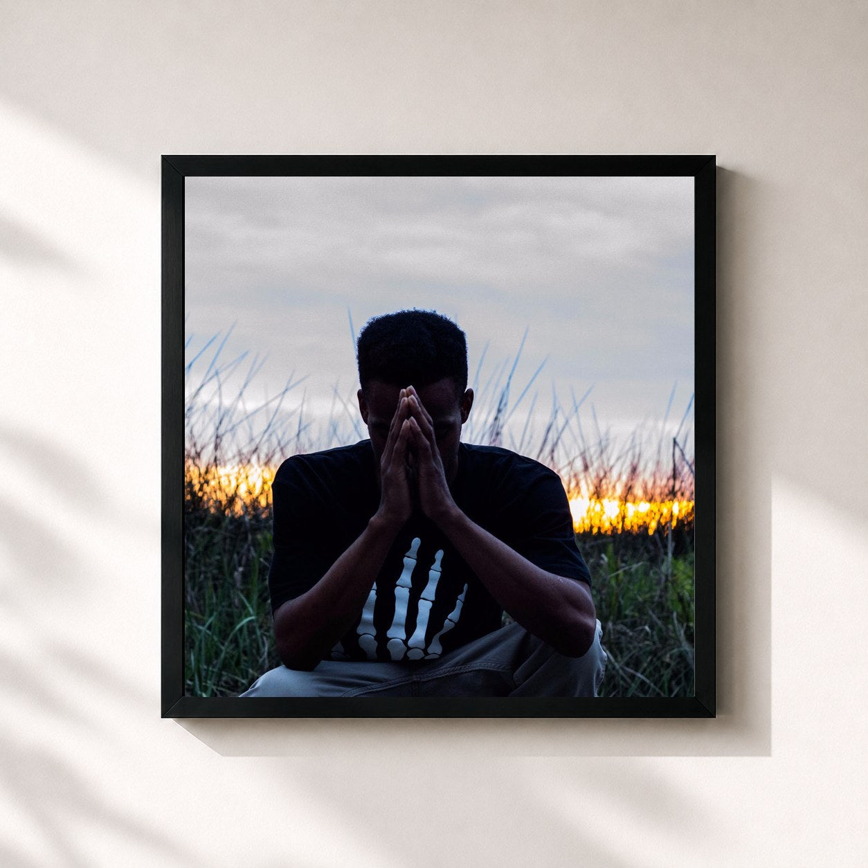#noir Tableau carré de l'album Day One de Finesse, cadre noir 32x32 cm