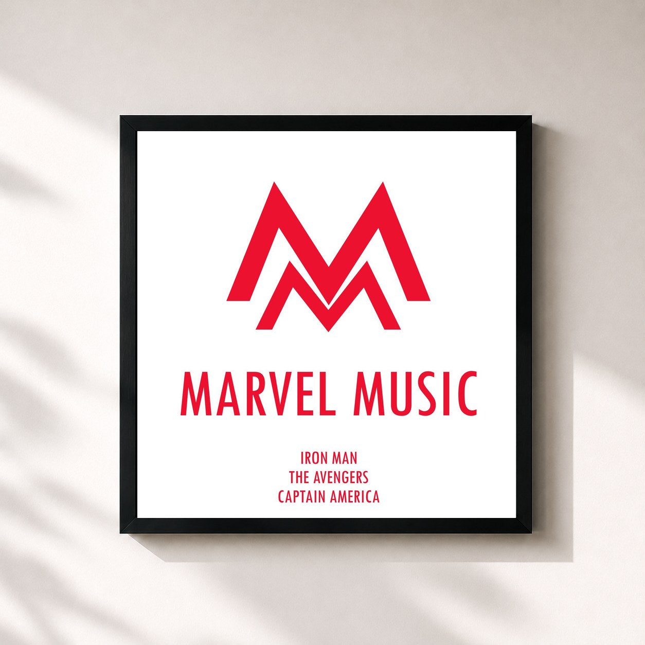 #noir Tableau carré de l'album Marvel Music - Movie Soundtracks de Alan Silvestri, cadre noir 32x32 cm