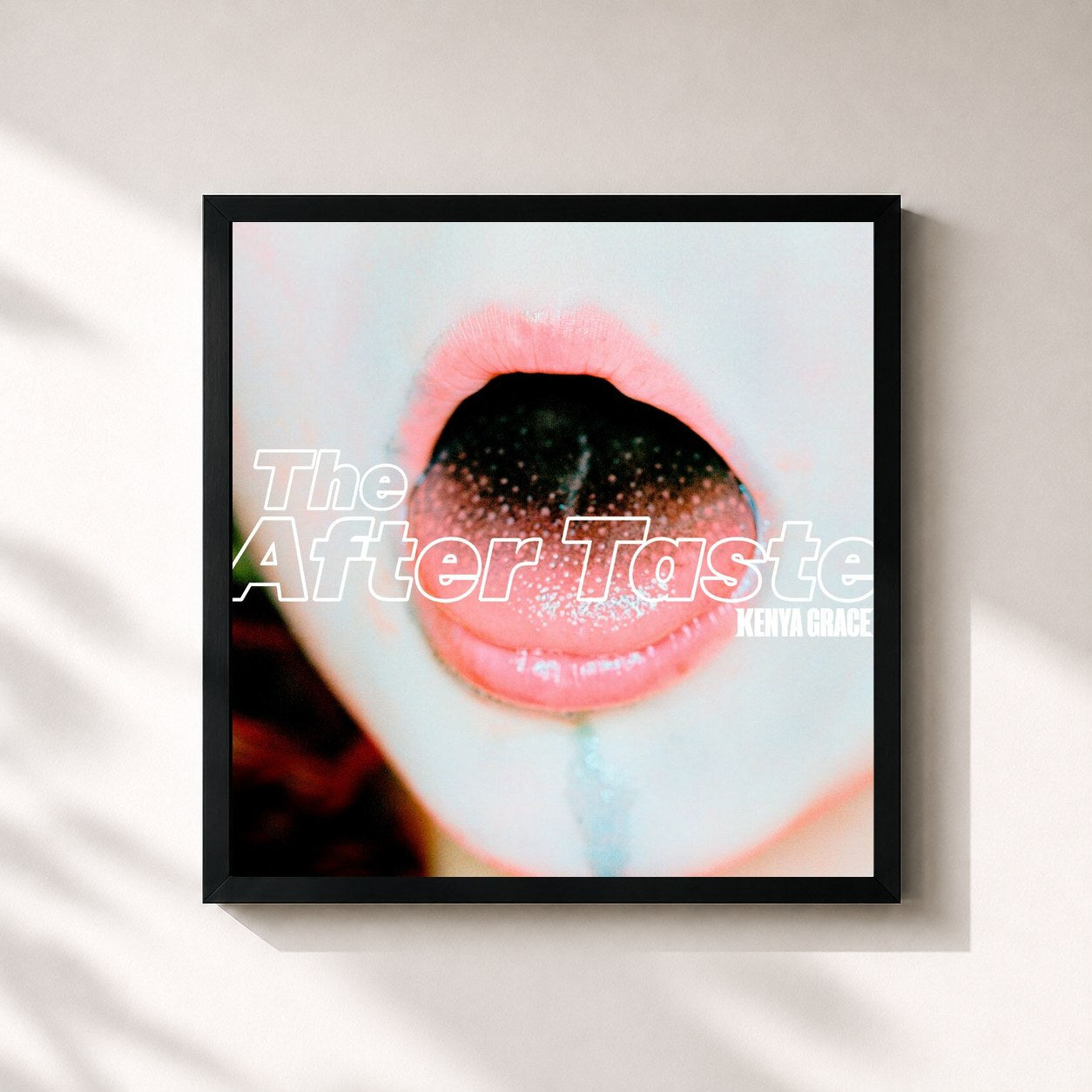 #noir Tableau carré de l'album The After Taste de Kenya Grace, cadre noir 32x32 cm