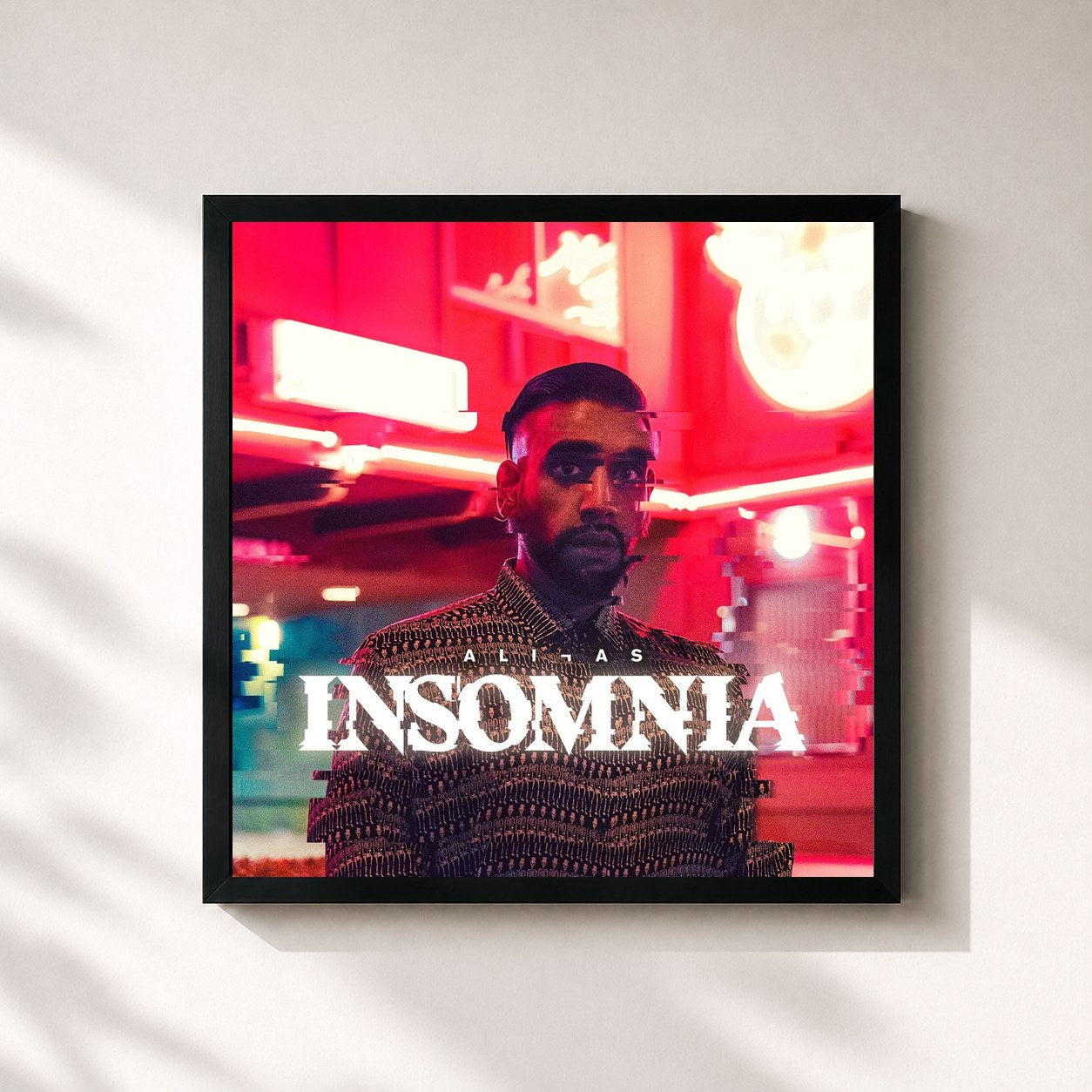 #noir Tableau carré de l'album Insomnia de Ali As, cadre noir 32x32 cm
