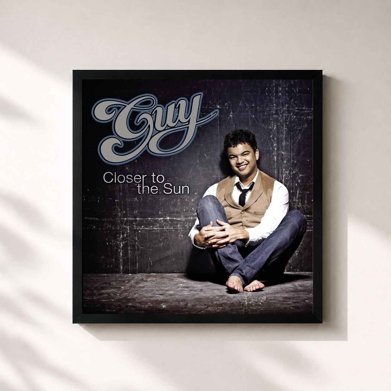 #noir Tableau carré de l'album Closer To The Sun de Guy Sebastian, cadre noir 32x32 cm