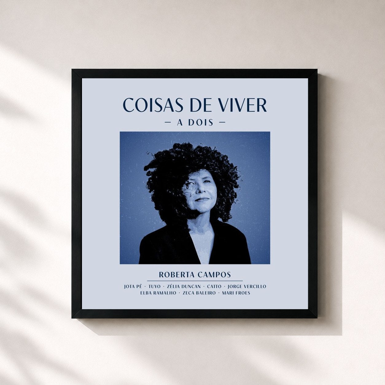 #noir Tableau carré de l'album Coisas de Viver a Dois de Roberta Campos, cadre noir 32x32 cm