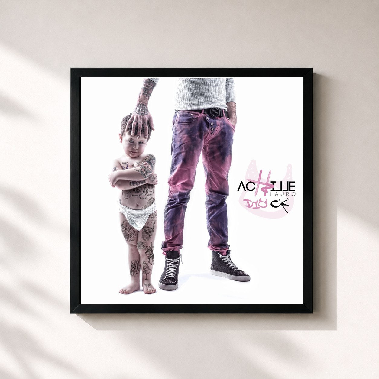 #noir Tableau carré de l'album Dio c'è (Deluxe Version) de Achille Lauro, cadre noir 32x32 cm
