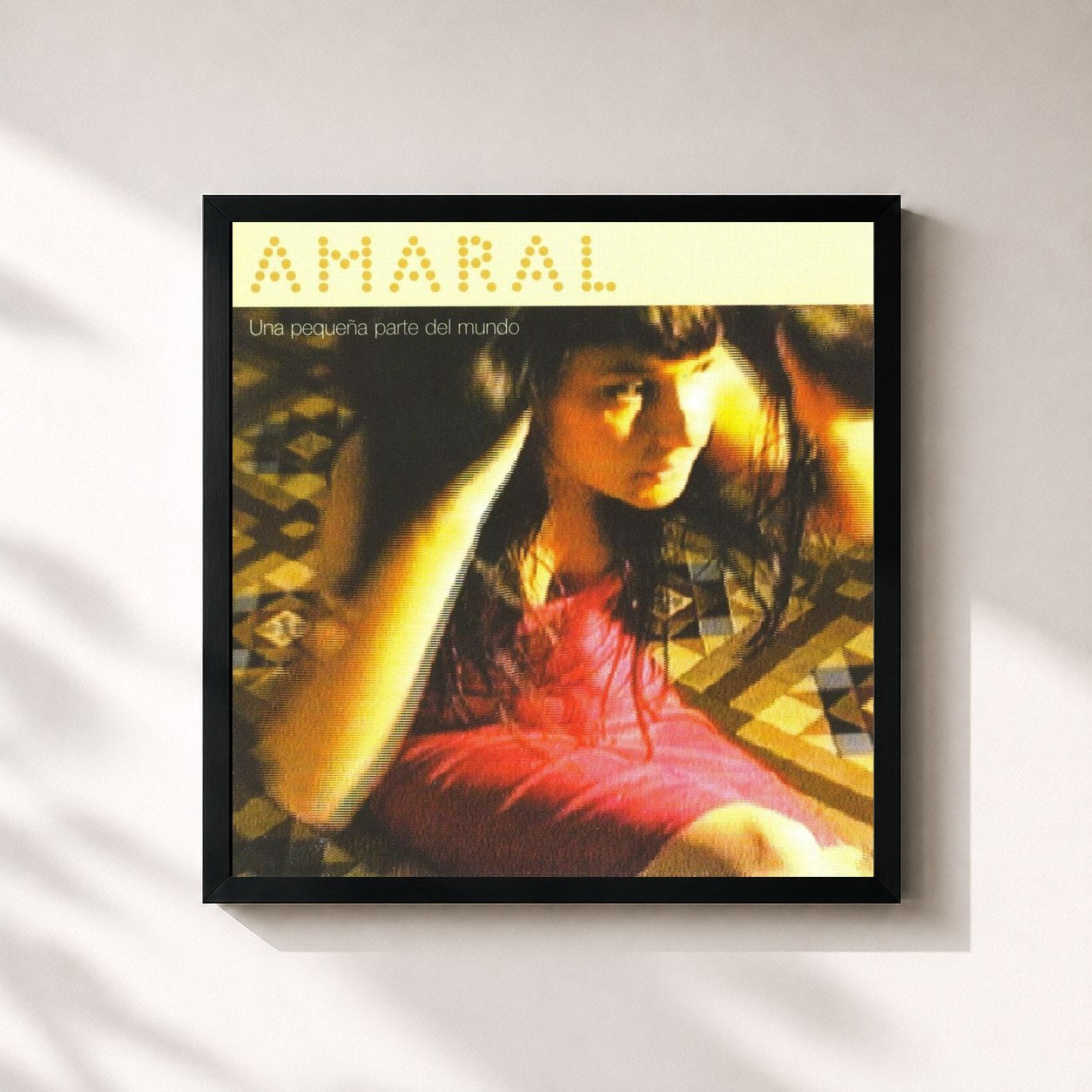 #noir Tableau carré de l'album Una Pequeña Parte Del Mundo de Amaral, cadre noir 32x32 cm
