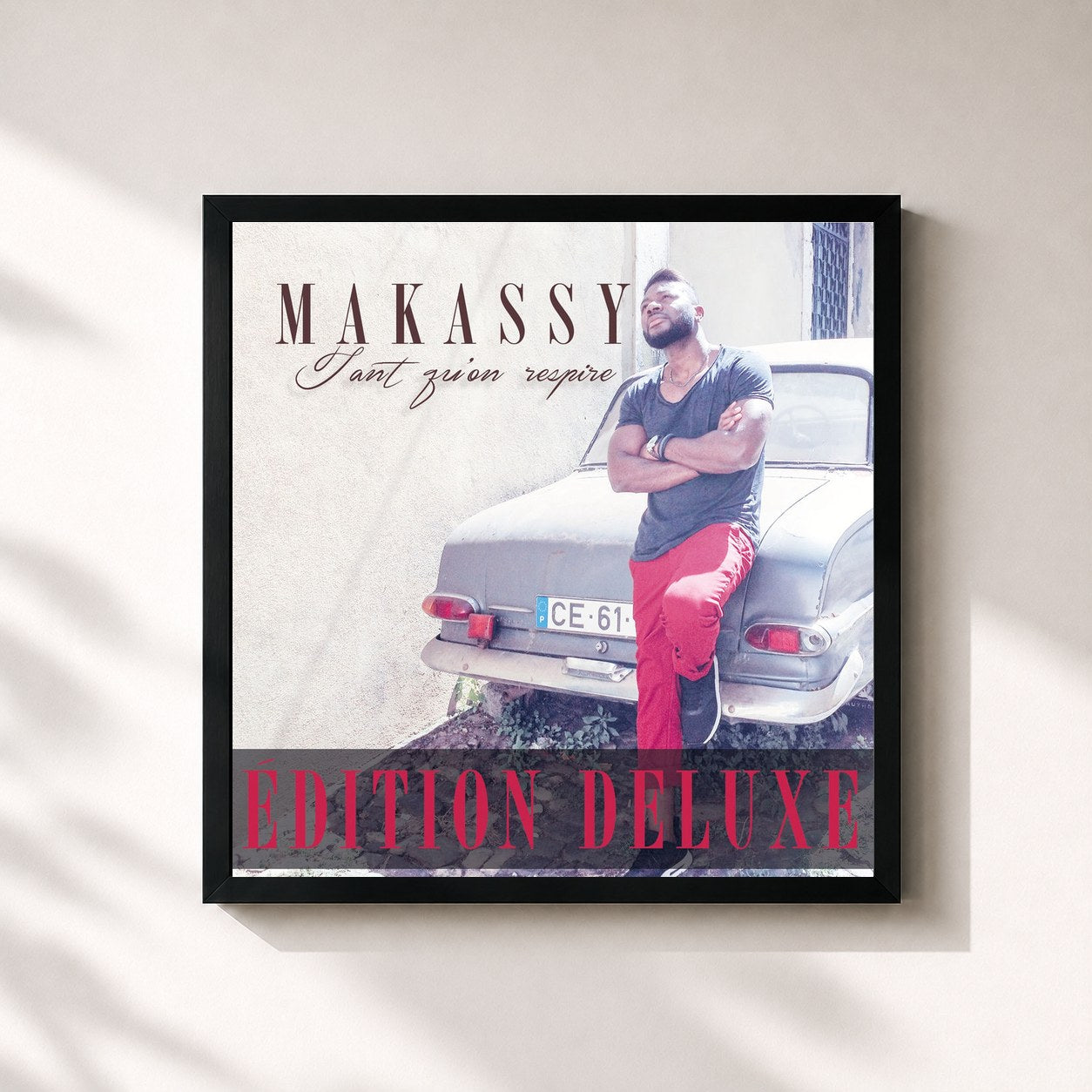 #noir Tableau carré de l'album Tant qu'on respire (Edition deluxe) de Makassy, cadre noir 32x32 cm