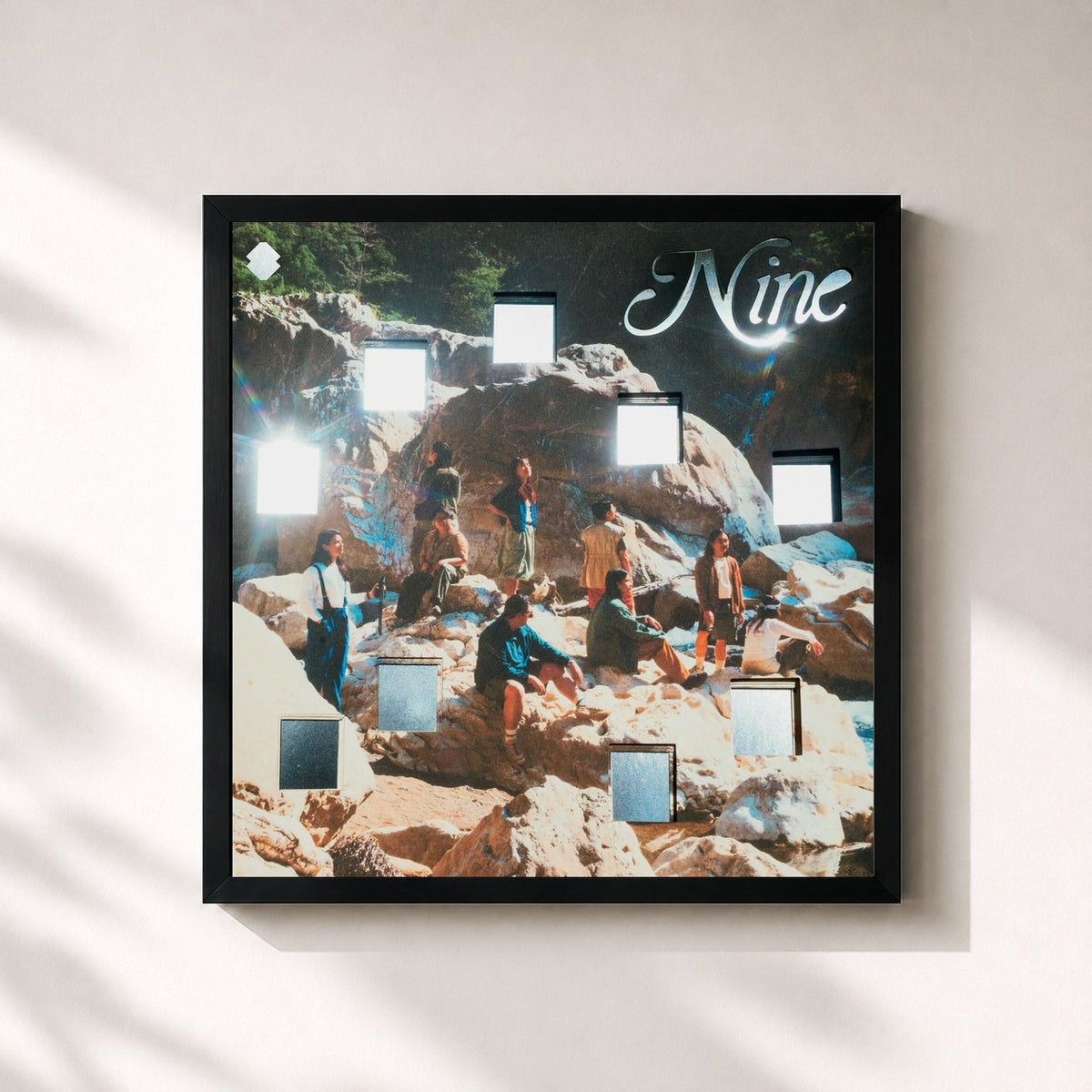 #noir Tableau carré de l'album Nine de Ben&Ben, cadre noir 32x32 cm