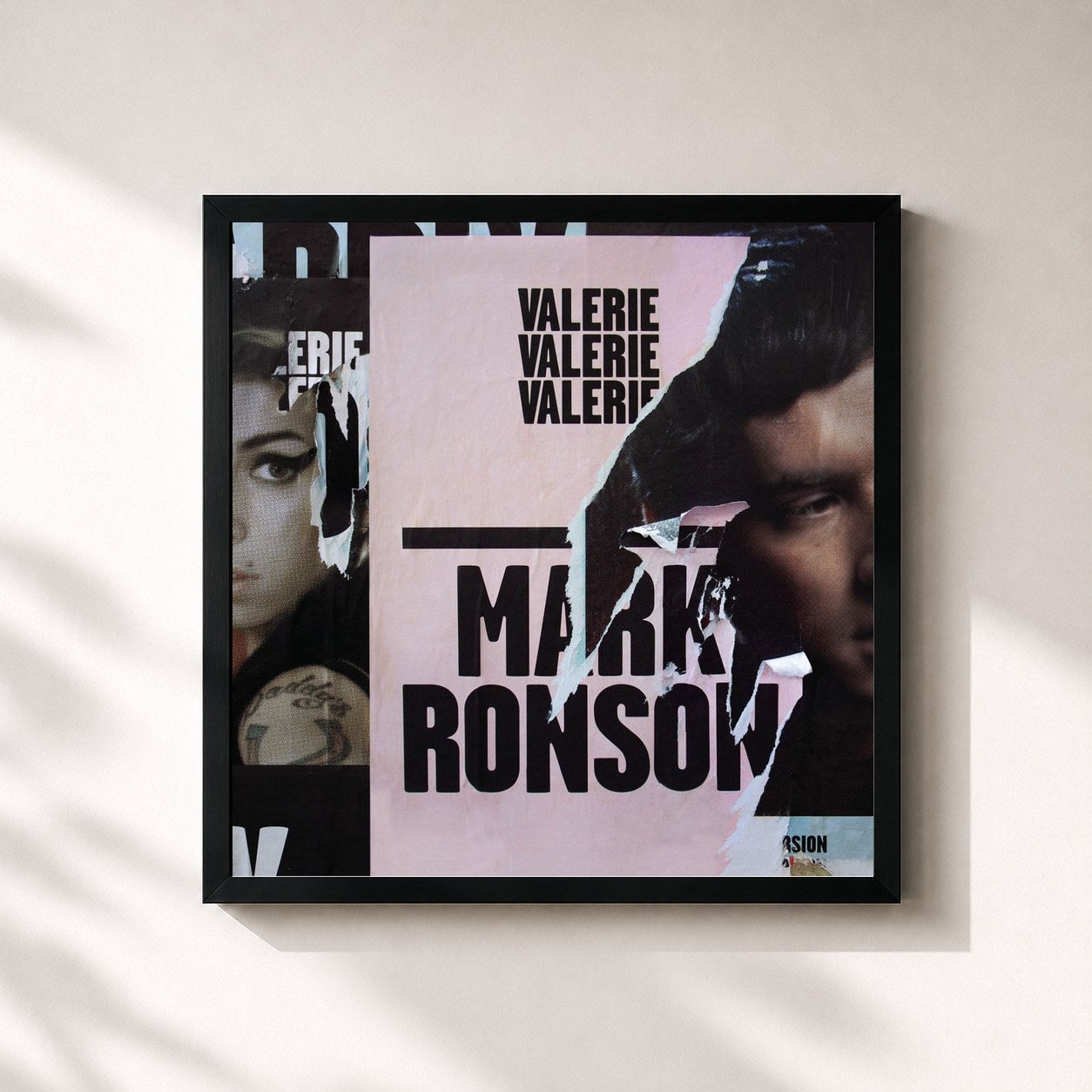 #noir Tableau carré de l'album Valerie (feat. Amy Winehouse) de Mark Ronson, cadre noir 32x32 cm