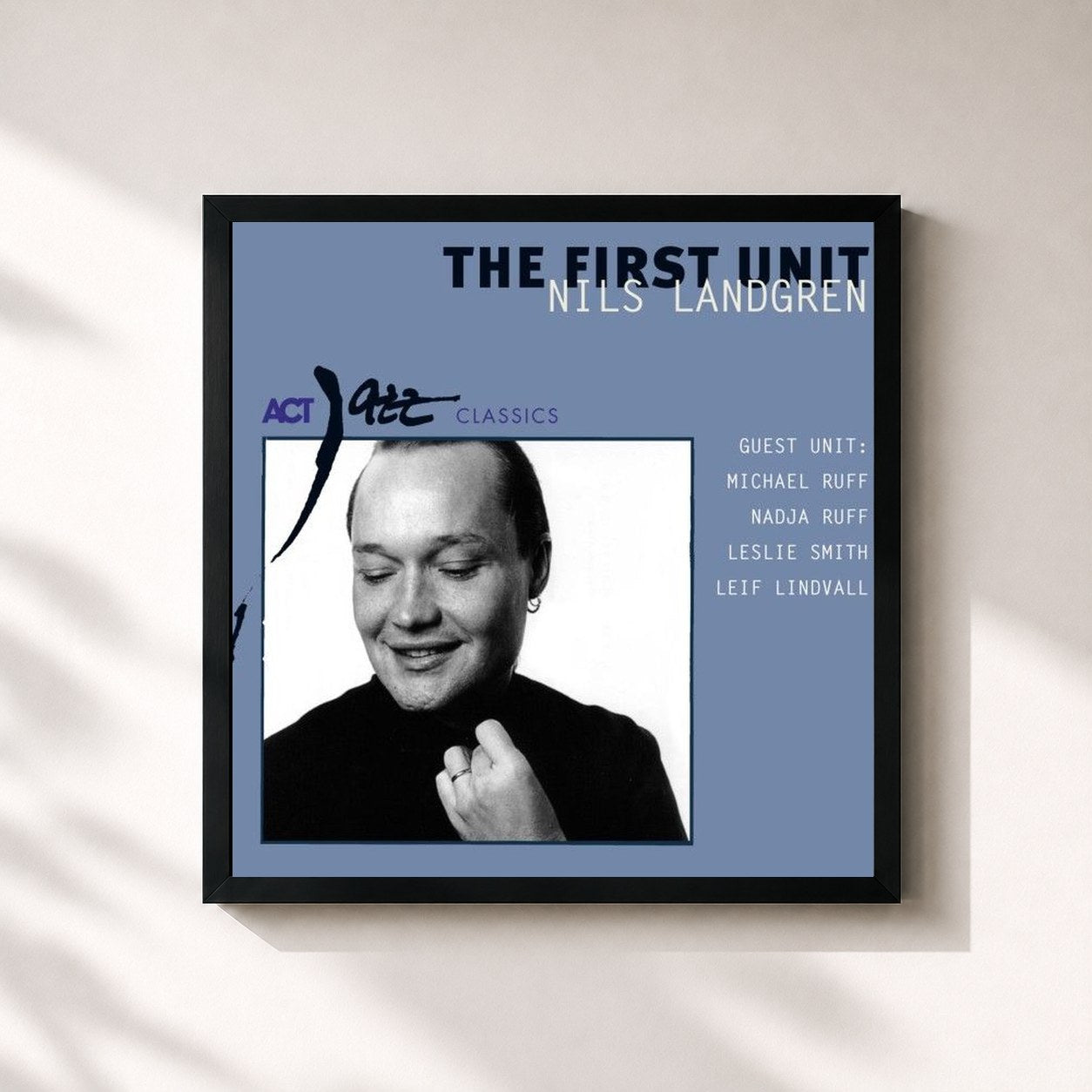 #noir Tableau carré de l'album The First Unit de Nils Landgren, cadre noir 32x32 cm