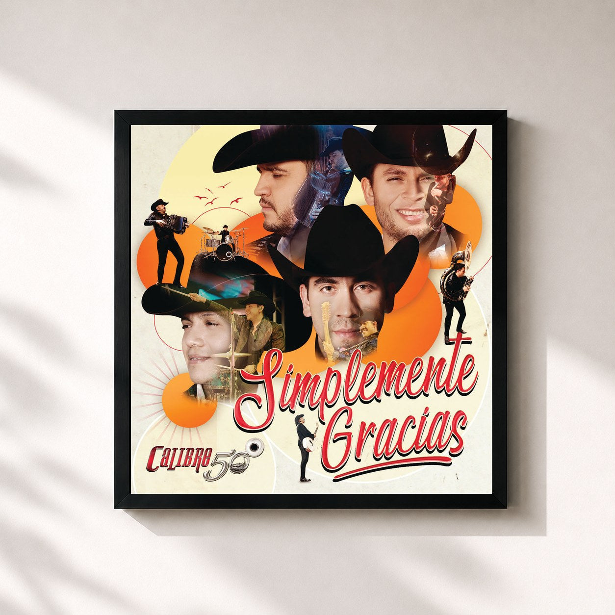 #noir Tableau carré de l'album Simplemente Gracias de Calibre 50, cadre noir 32x32 cm